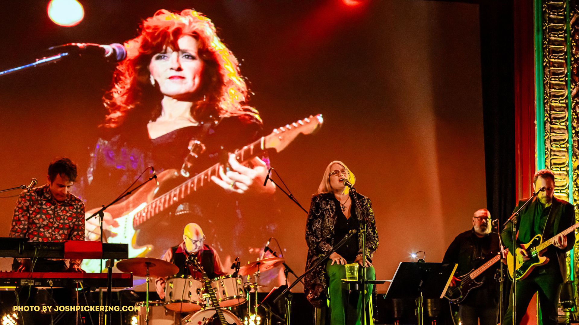 All-The-Women-I-Love-Bonnie-Raitt-Susan-Cattaneo